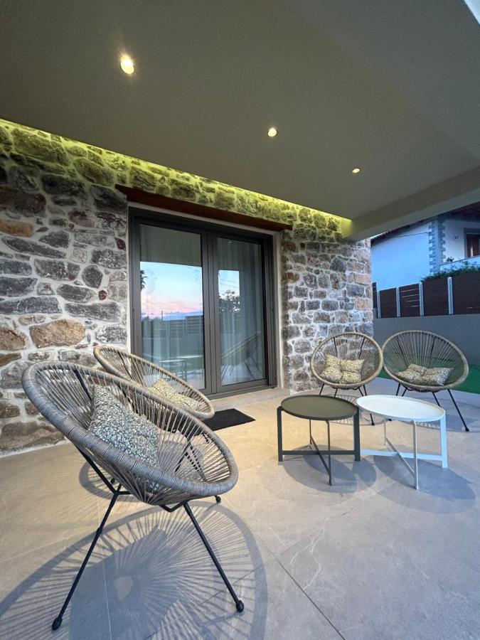 Piedra Luxury Apartments Nafplion Exteriör bild